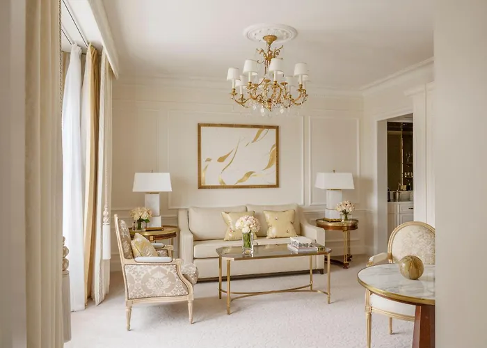 Four Seasons Hotel George V Paris